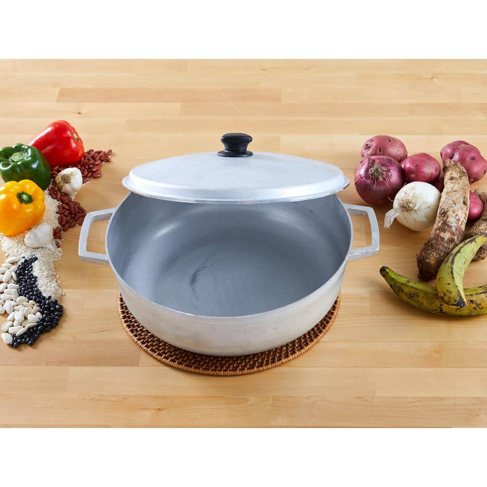 17.9 qt. Cast Aluminum Caldero with Natural Finish - Hercitys