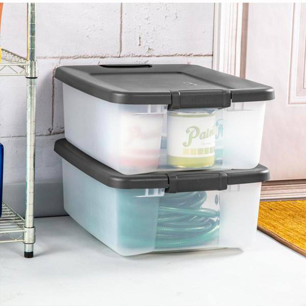 25-Quart Shelf Tote with Flat Gray Lid and Platinum Latches (12 Pack) - Hercitys