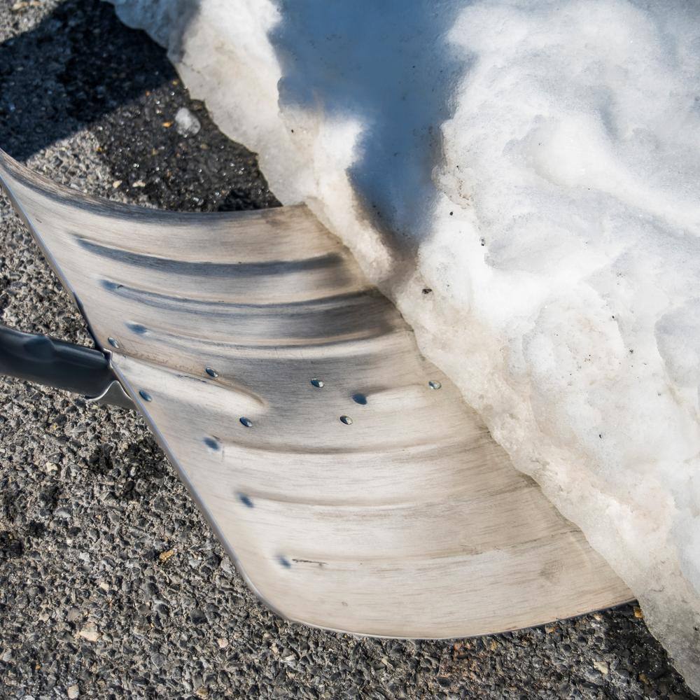 37.53 in. Steel Ergonomic Handle and Aluminum Blade D-Grip Combo Snow Shovel and Pusher - Hercitys