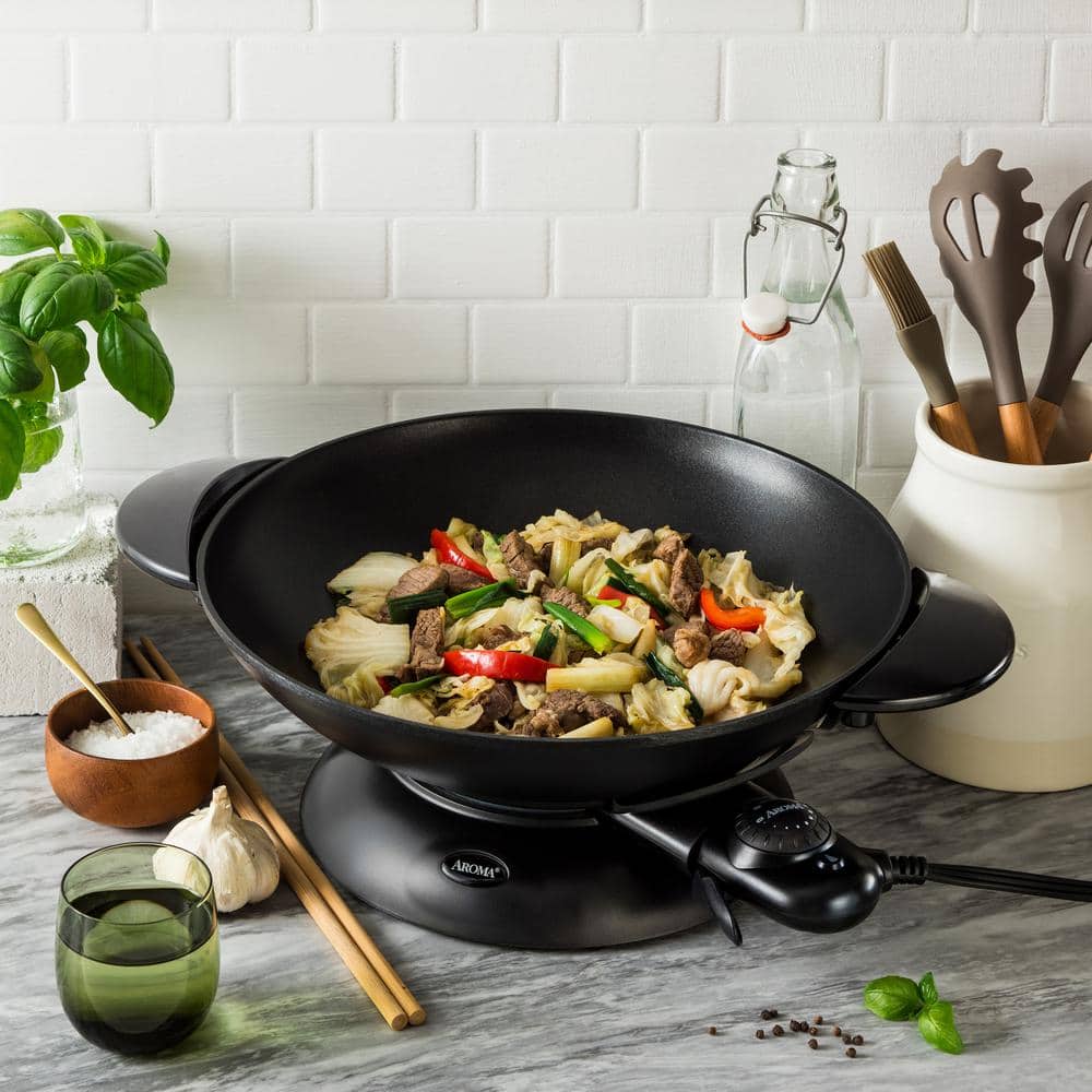 5 Qt. Black Cast Metal Non-Stick Electric Wok with Lid - Hercitys