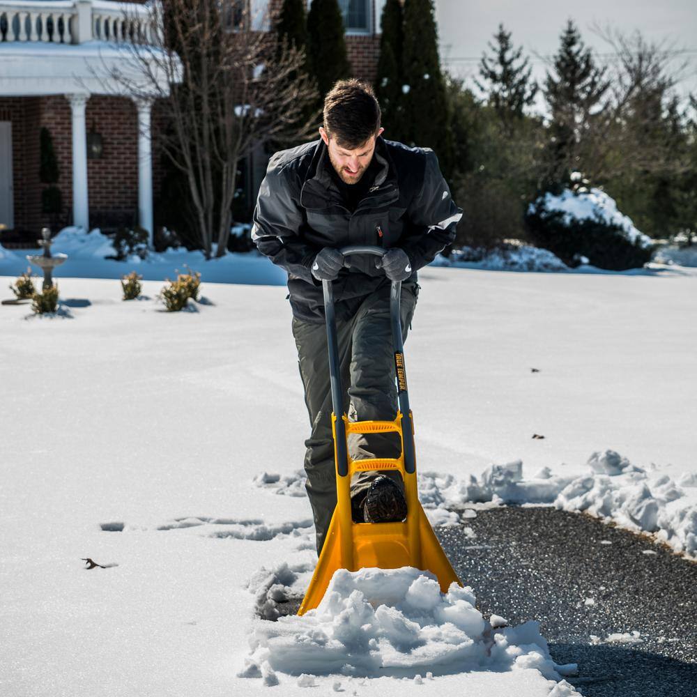 43 in. Aluminum Handle 26 in. Poly Blade SnoBoss Snow Shovel - Hercitys