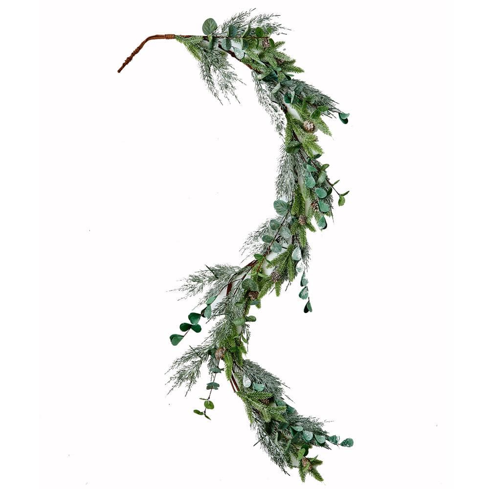 5 ft. Mixed Pine and Eucalyptus Garland - Hercitys