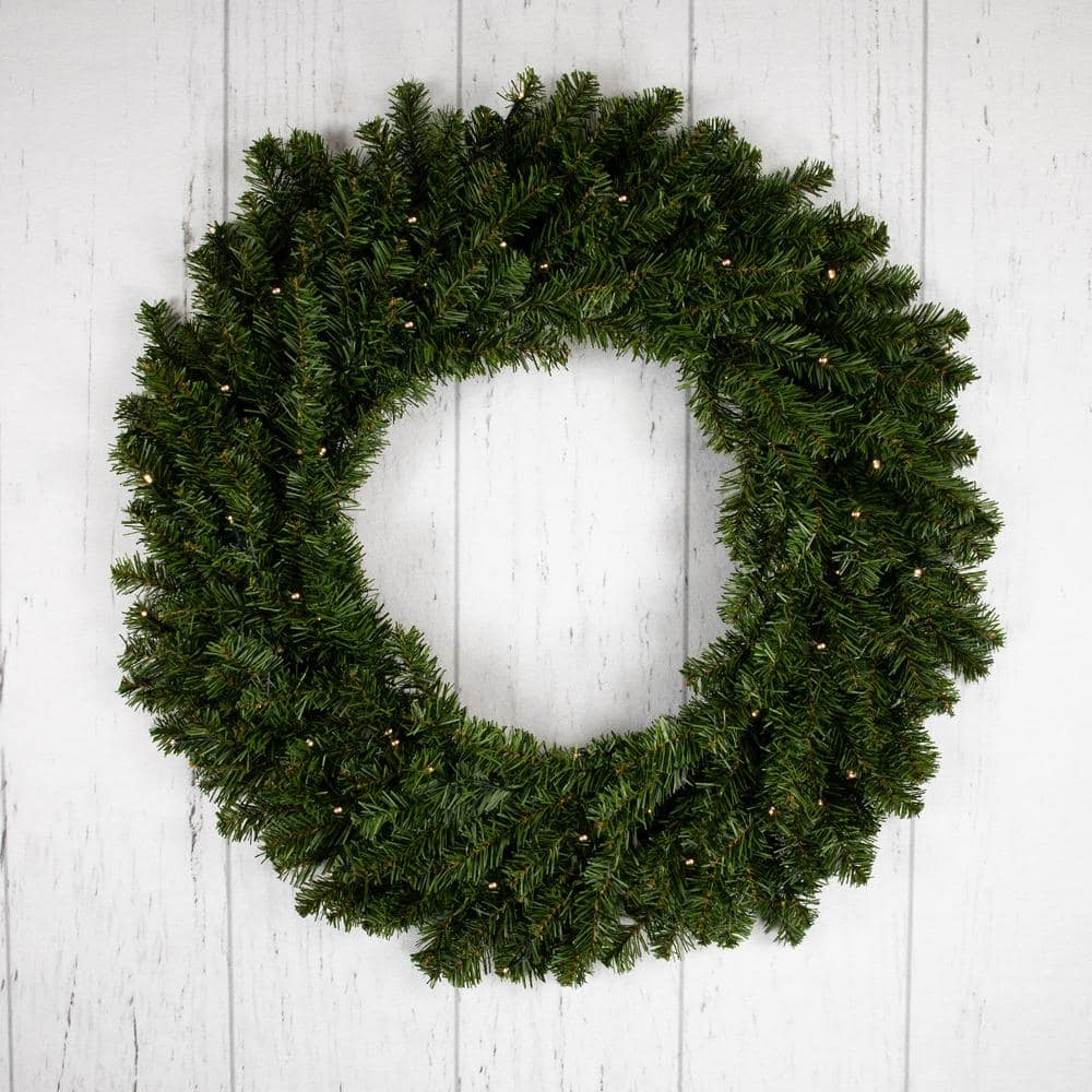 30 in. B/O Pre-Lit LED Canadian Pine Artificial Christmas Wreath – Clear Lights - Hercitys