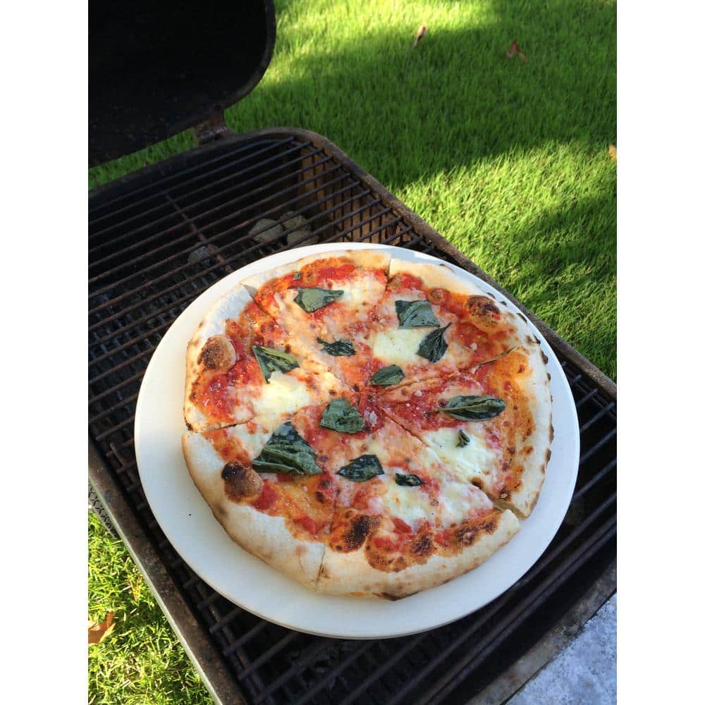 14 in. Dia Pizza Stone in - Hercitys