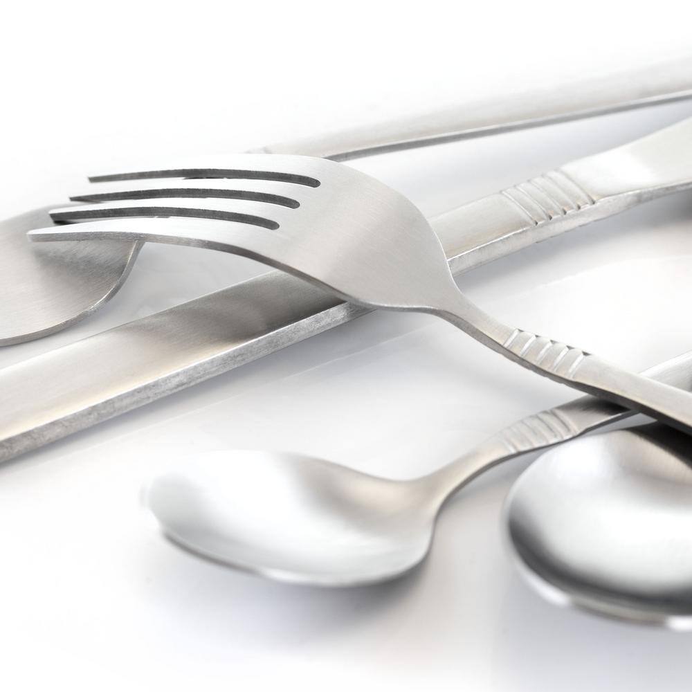 20-Pieces Silver 18/8 Stainless Steel Flatware Set, Service for 4 - Hercitys