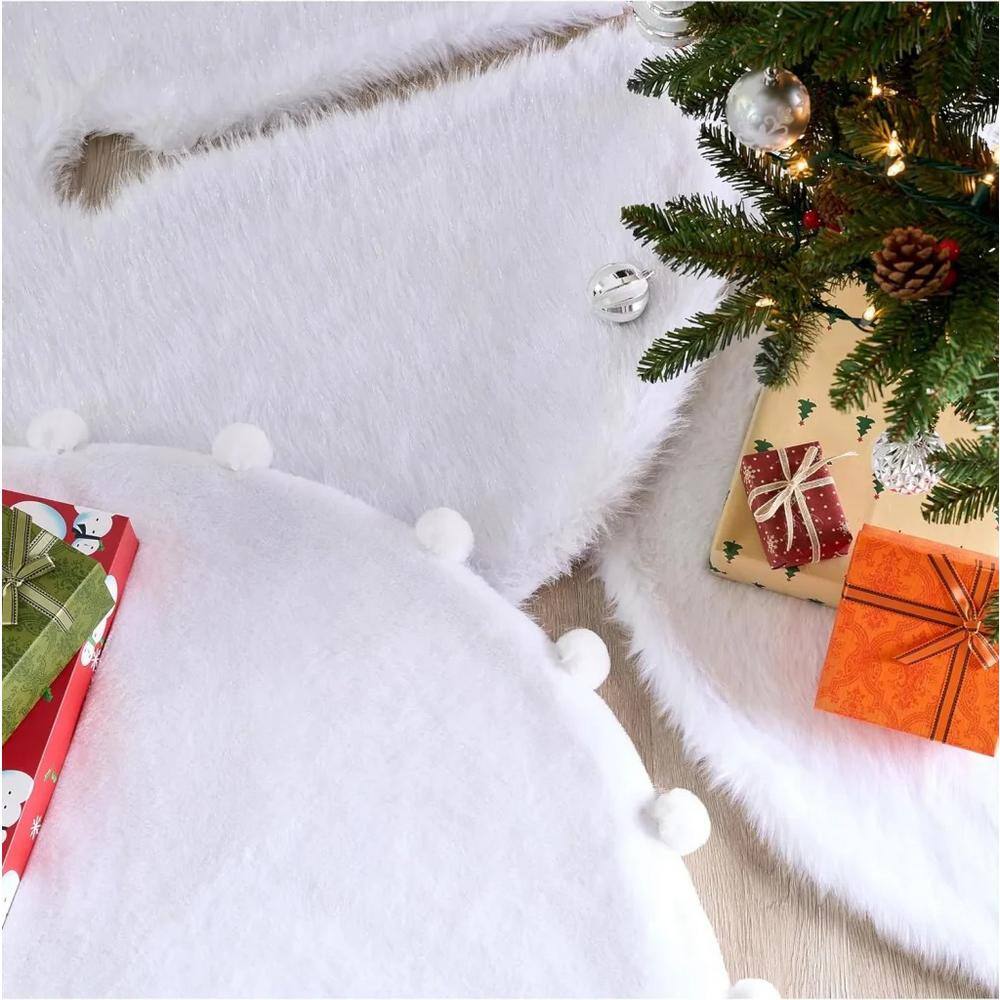 4 ft. L White Faux Fur Christmas Tree Skirt - Hercitys