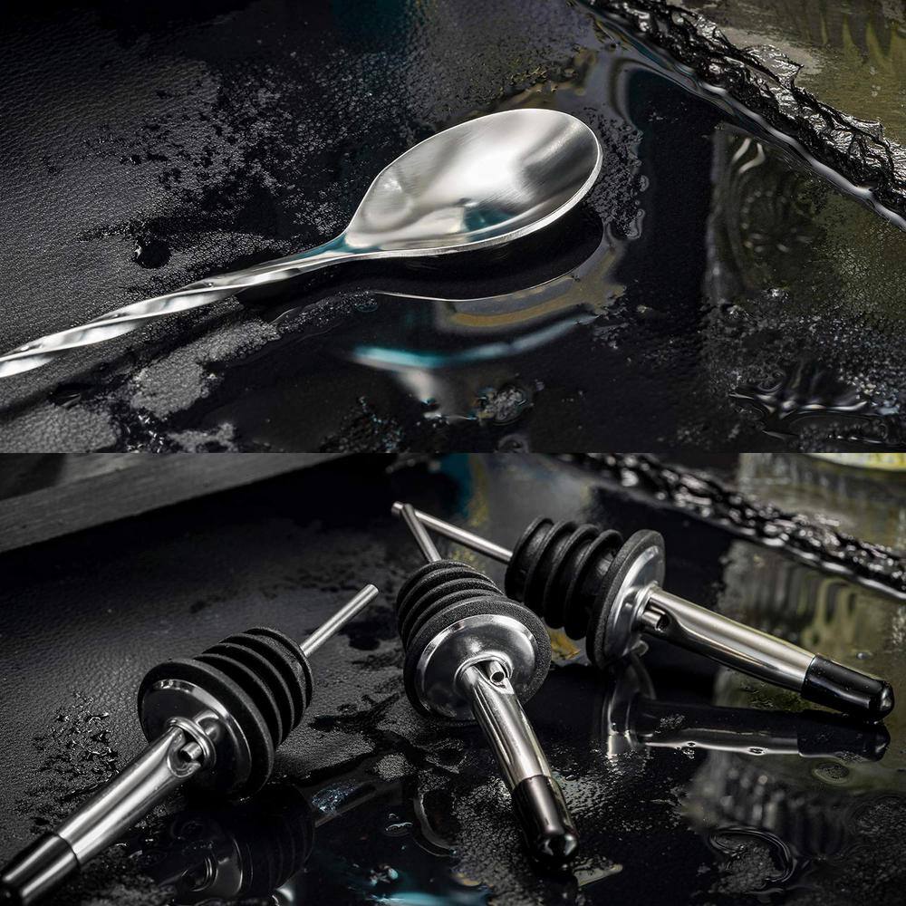 18 oz. and 28 oz. Silver 24-Piece Stainless Steel Cocktail Shaker Set with Stand, Velvet Carry Bag and Recipes Cards - Hercitys