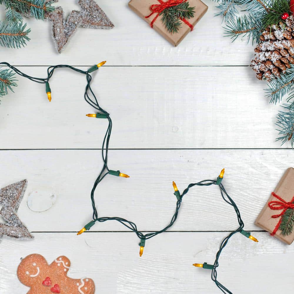 50-Count Opaque Gold Mini Christmas Light Set 24.5 ft. Green Wire - Hercitys