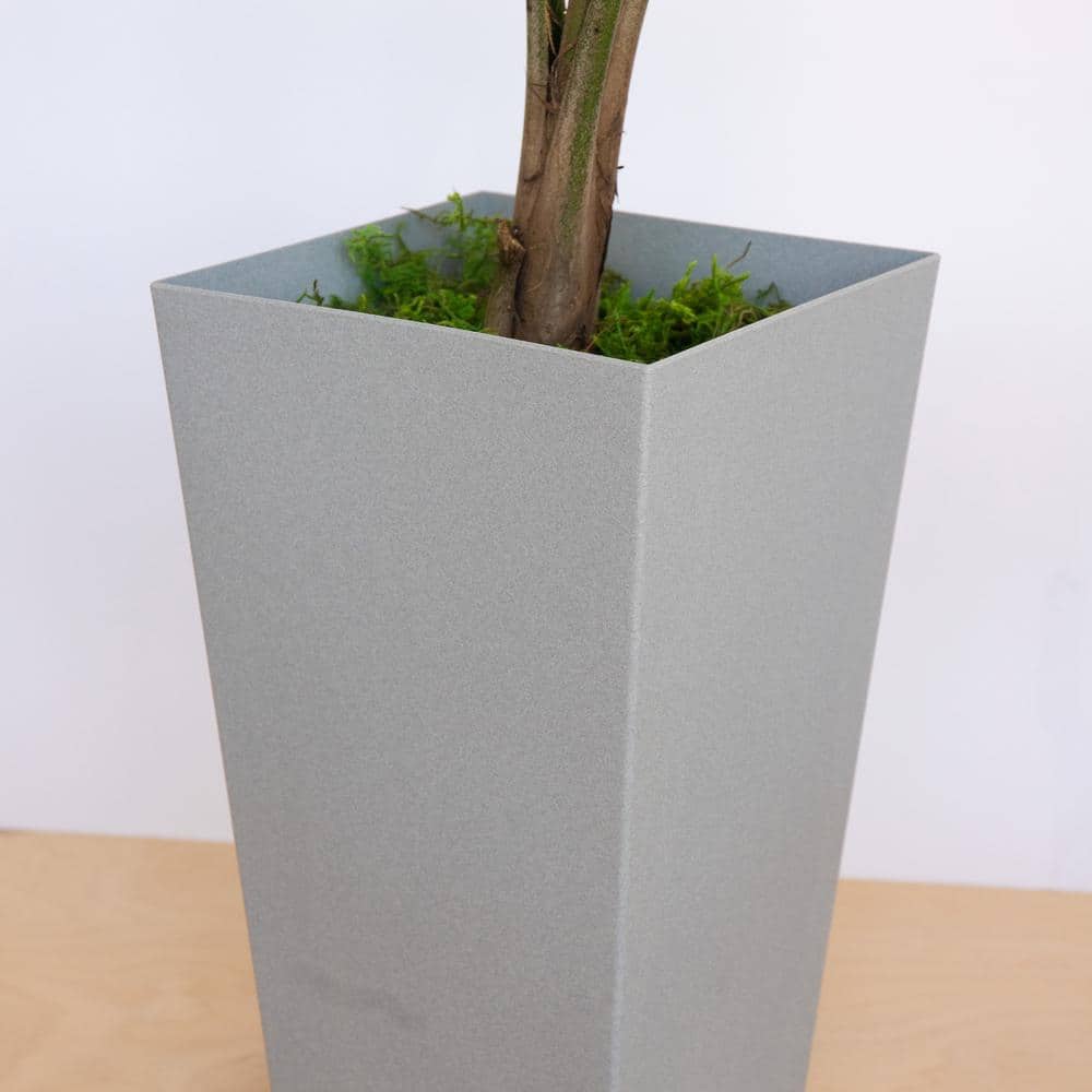 20 in. Finley Tall Square Resin Planter Heather Gray - Hercitys