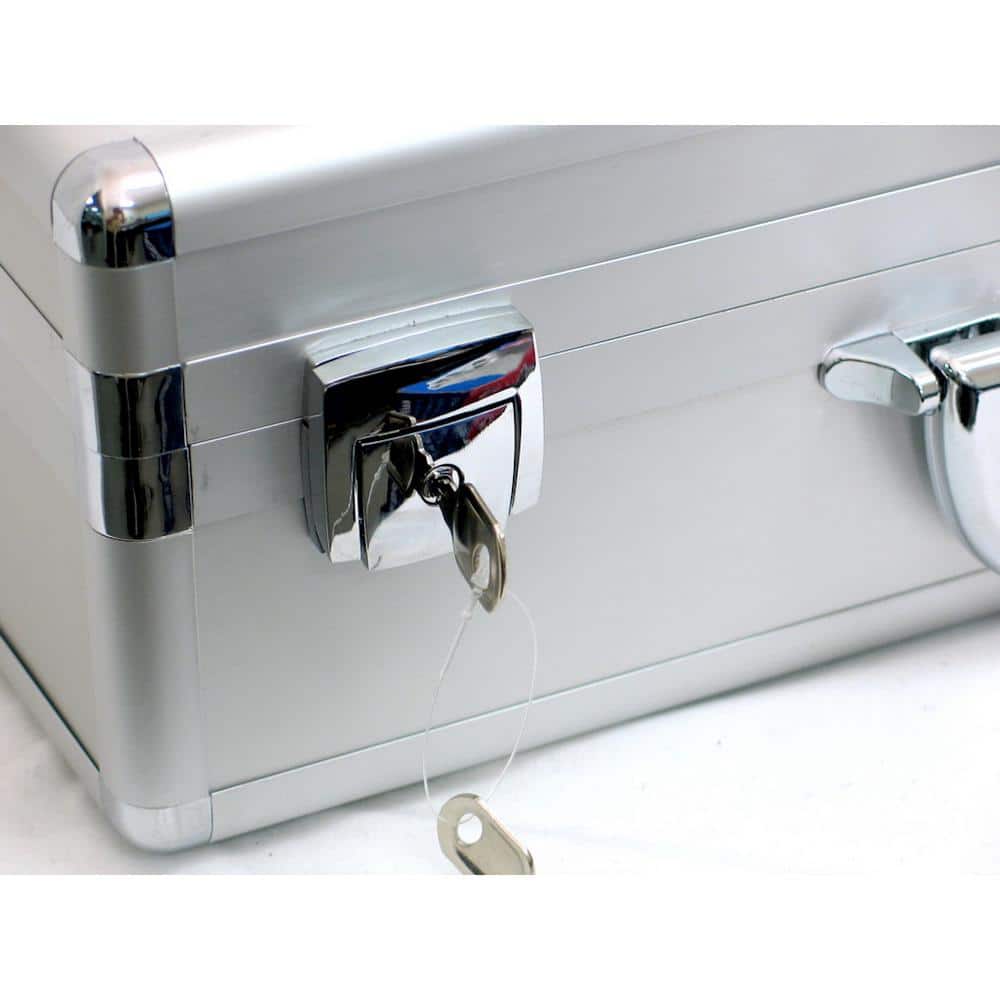 15 in. Smooth Aluminum Tool Case with Foam in Silver - Hercitys