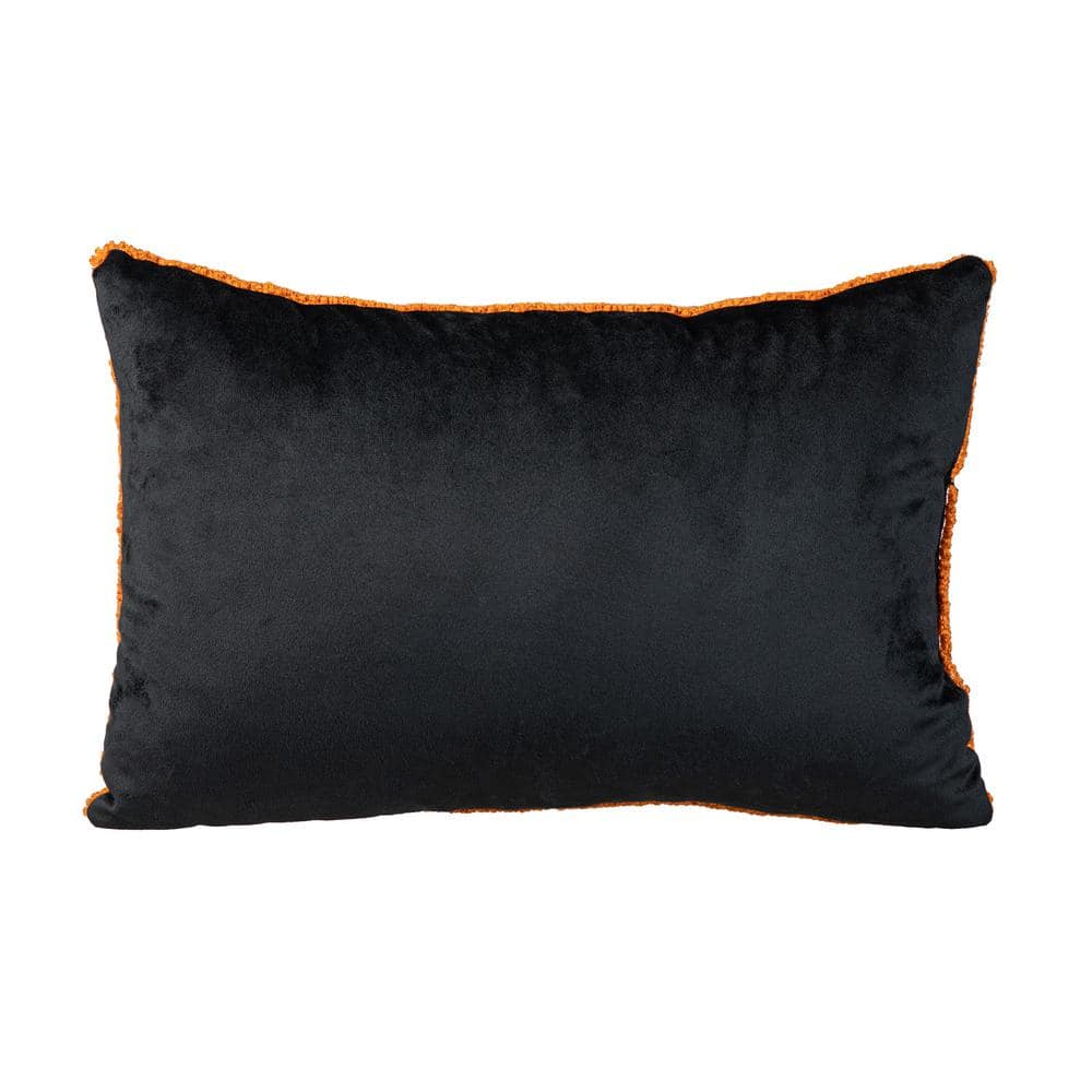 18 in. L Hooked Halloween Pumpkins Pillow - Hercitys