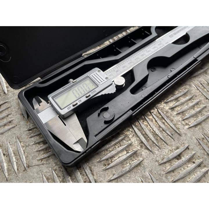 4 Way Measurement 6 in. Digital Caliper with Large LCD Window - Hercitys