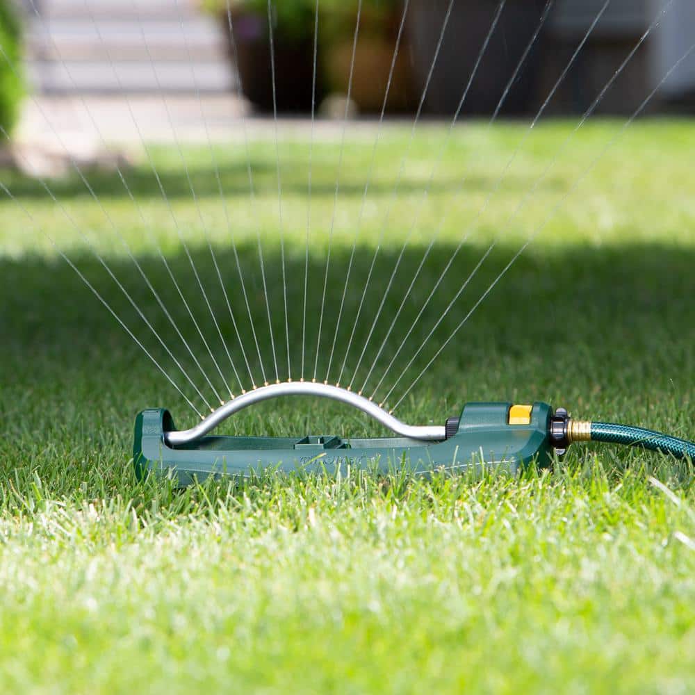 3600 sq. ft Oscillating Sprinkler - Hercitys