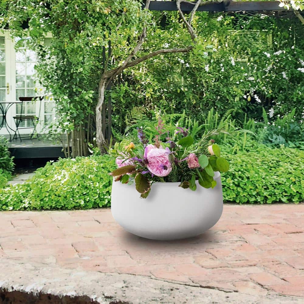 20 in. D Round Solid White Concrete Planter with Drainage Hole, Modern Flower Pot, Outdoor Planter Pot for Garden, - Hercitys