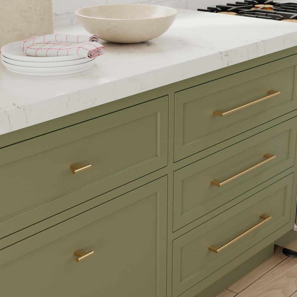 5-Pack Vail 8 in. (203 mm) Center-to-Center Modern Satin Brass Bar Drawer Pull - Hercitys