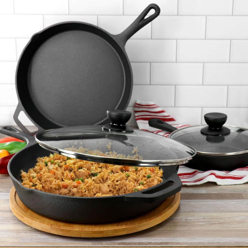 13-Piece Cast Iron Skillet Set with Tempered Glass Lids and Silicone Holders - Hercitys
