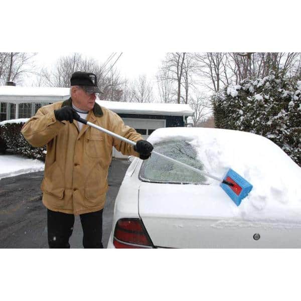17 in. W Snow Broom with 48 in. Telescoping Handle - Hercitys