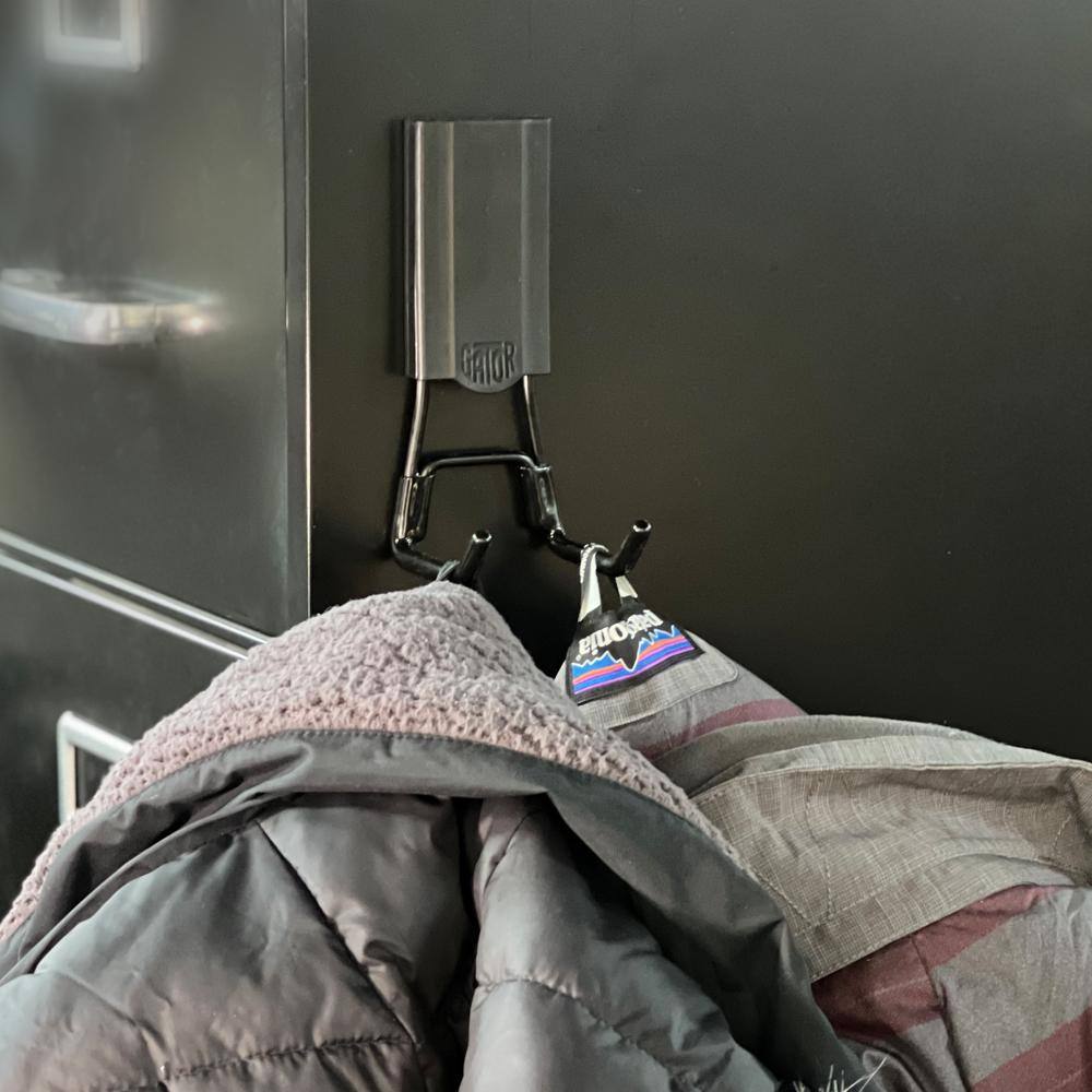 2.5 in. Black Open Hook - Hercitys