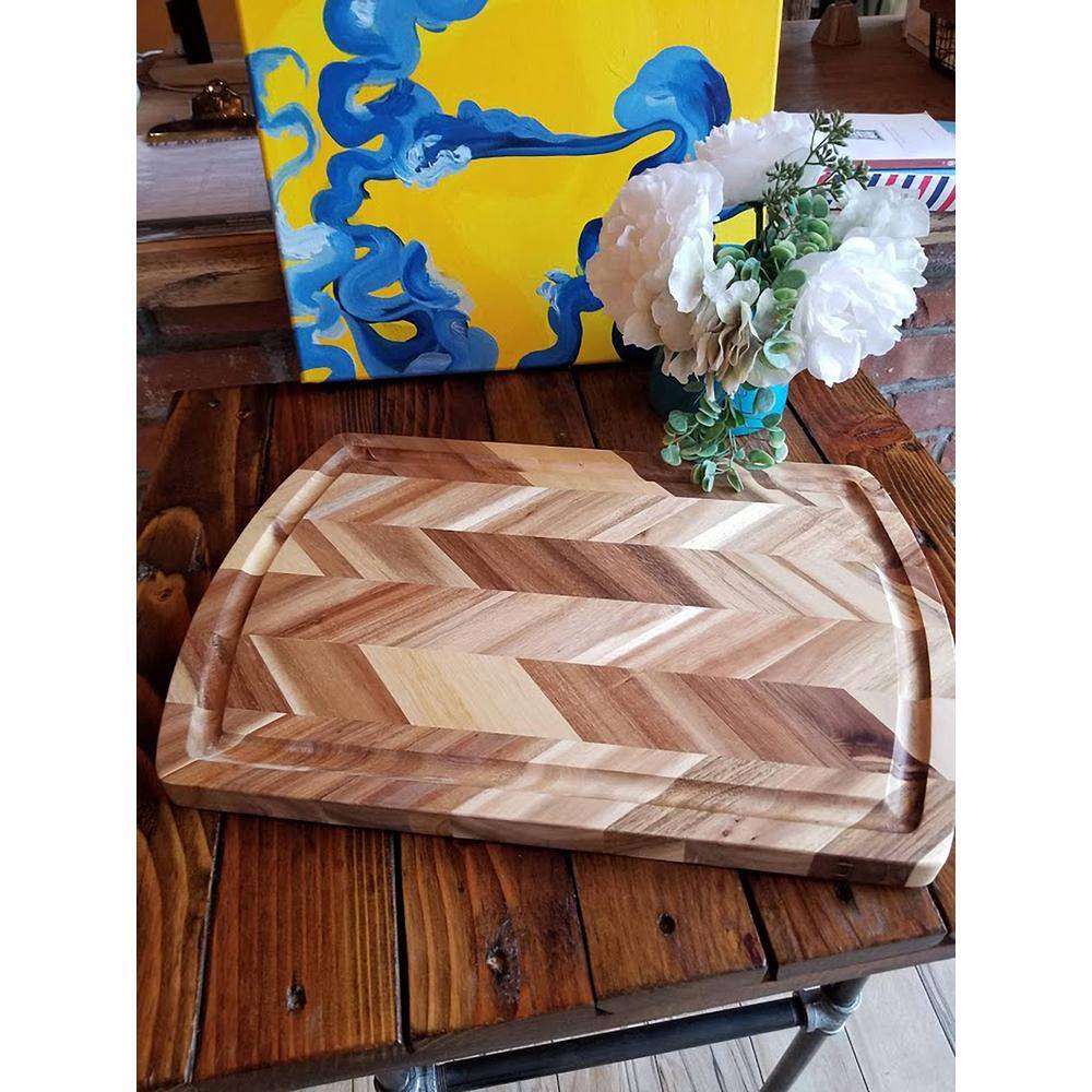 12.3 in. W. x 18 in. Rectangle Herringbone Cutting Board - Hercitys