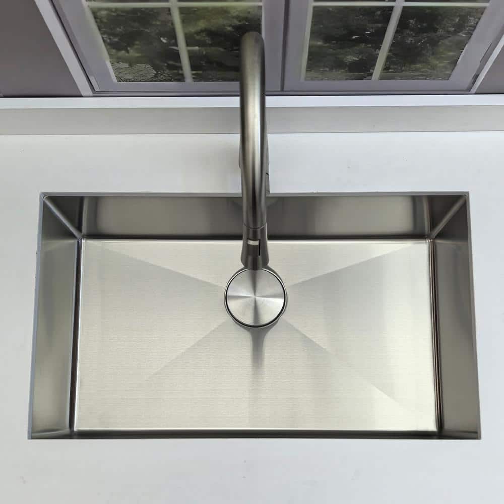 30 in. Undermount Kitchen Sink-Single Bowl 18 Gauge Stainless Steel with Strainer, Durable and Quiet Design - Hercitys