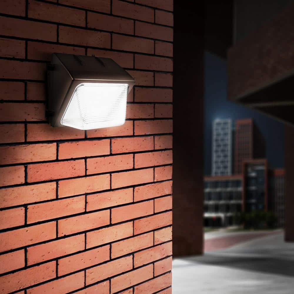 4000 Lumen Integrated LED Bronze Dusk to Dawn  Commercial Wall Pack Light, 4000K - Hercitys