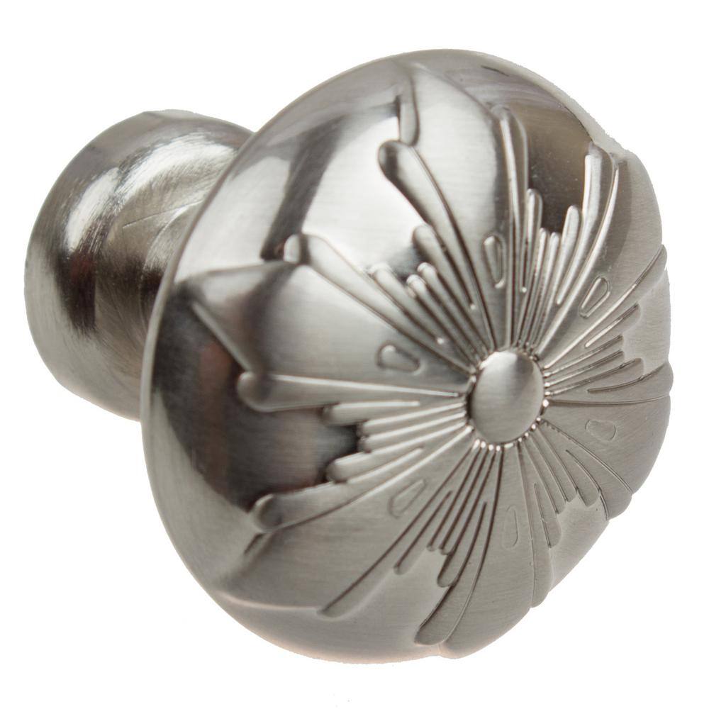 1-1/8 in. Dia Round Snowflake Cabinet Knobs (10-Pack) - Hercitys