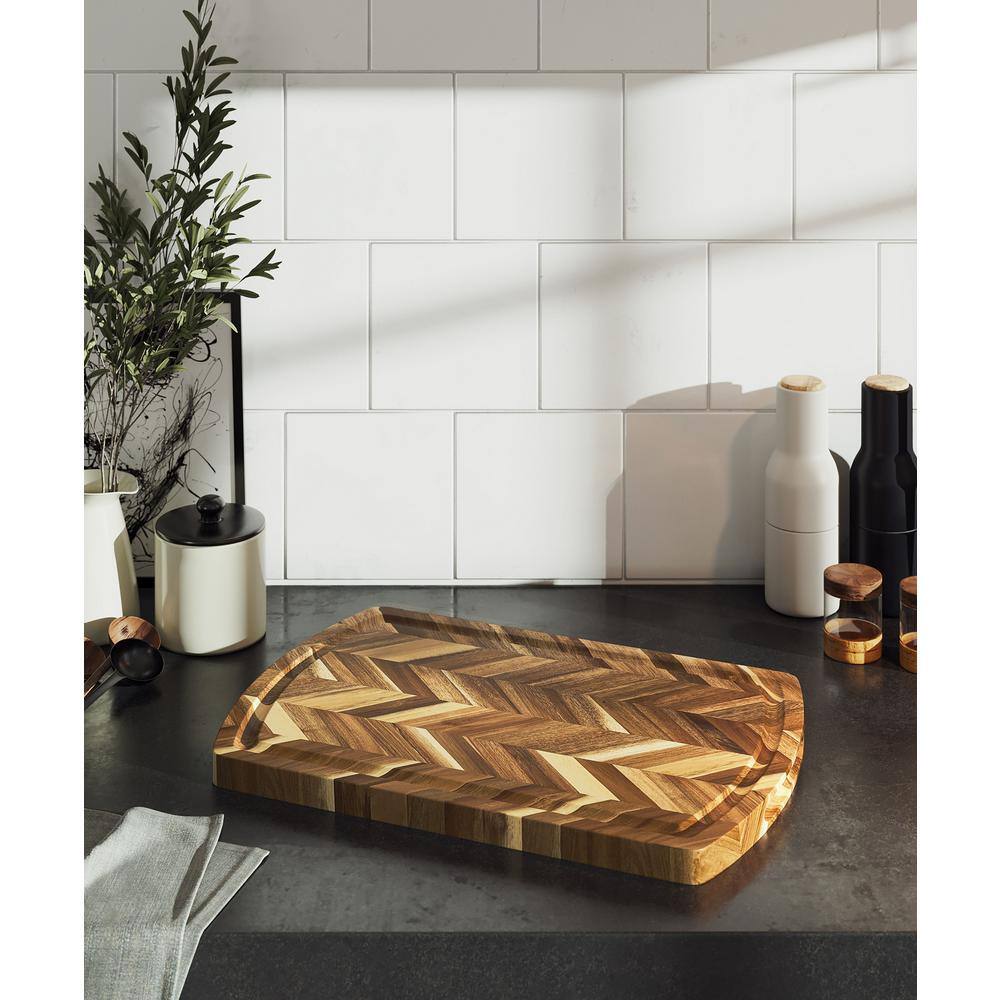 12.3 in. W. x 18 in. Rectangle Herringbone Cutting Board - Hercitys