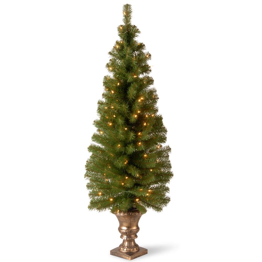 5 ft. Montclair Spruce Entrance Artificial Christmas Tree with Clear Lights - Hercitys