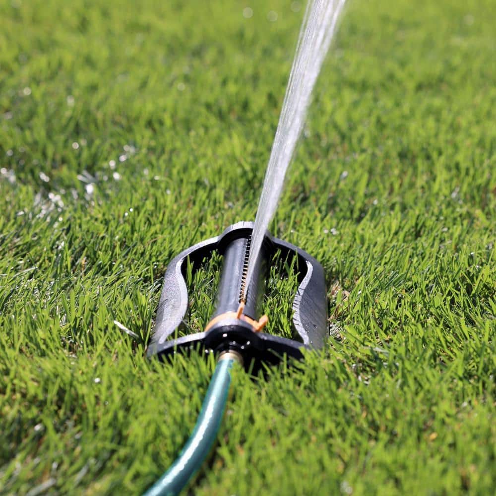 4,000 sq. ft. Turbo Oscillating Sprinkler - Hercitys