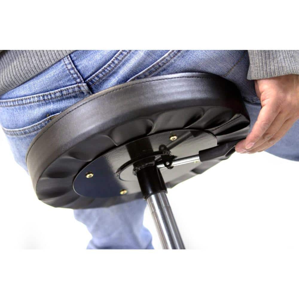 300 lbs. Capacity Pneumatic Rolling Mechanic Stool - Hercitys