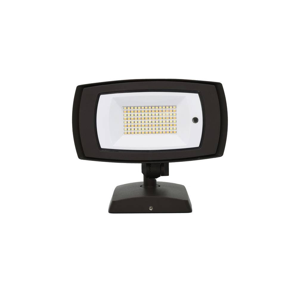 50W Equivalent Integrated LED Wall/Flood Light, 1500 Lumens, 5 CCT Selectable - Hercitys