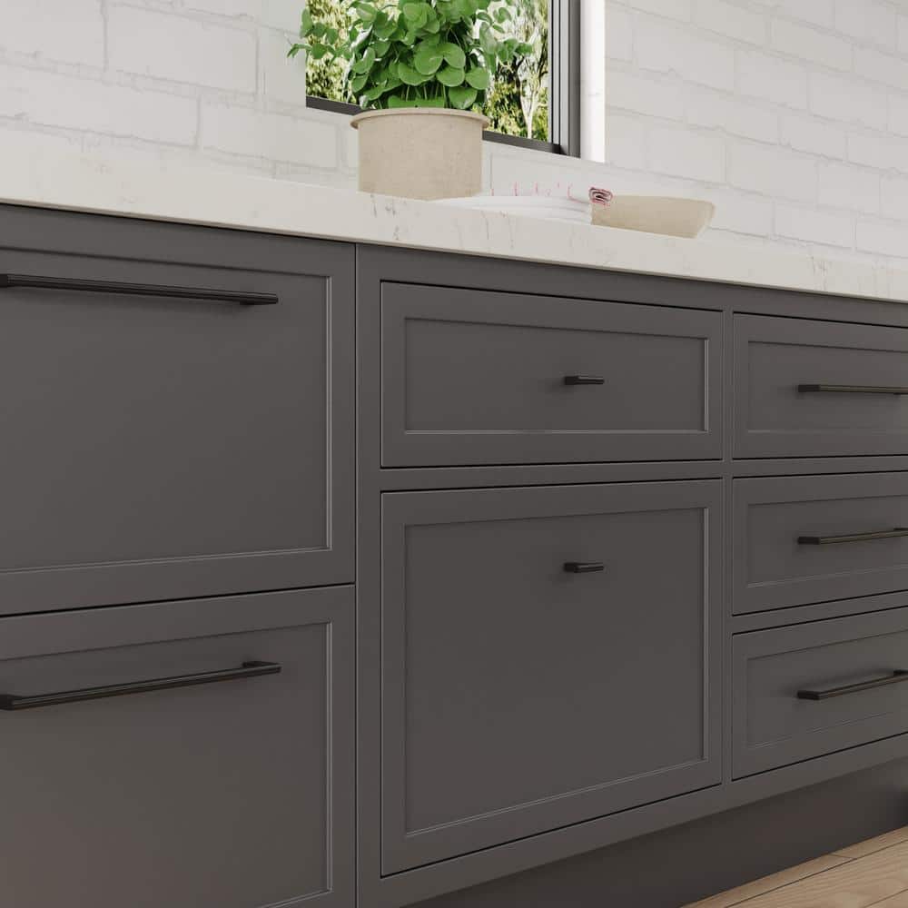 5-Pack Vail 12 in. (305 mm) Center-to-Center Modern Matte Black Bar Drawer Pull - Hercitys