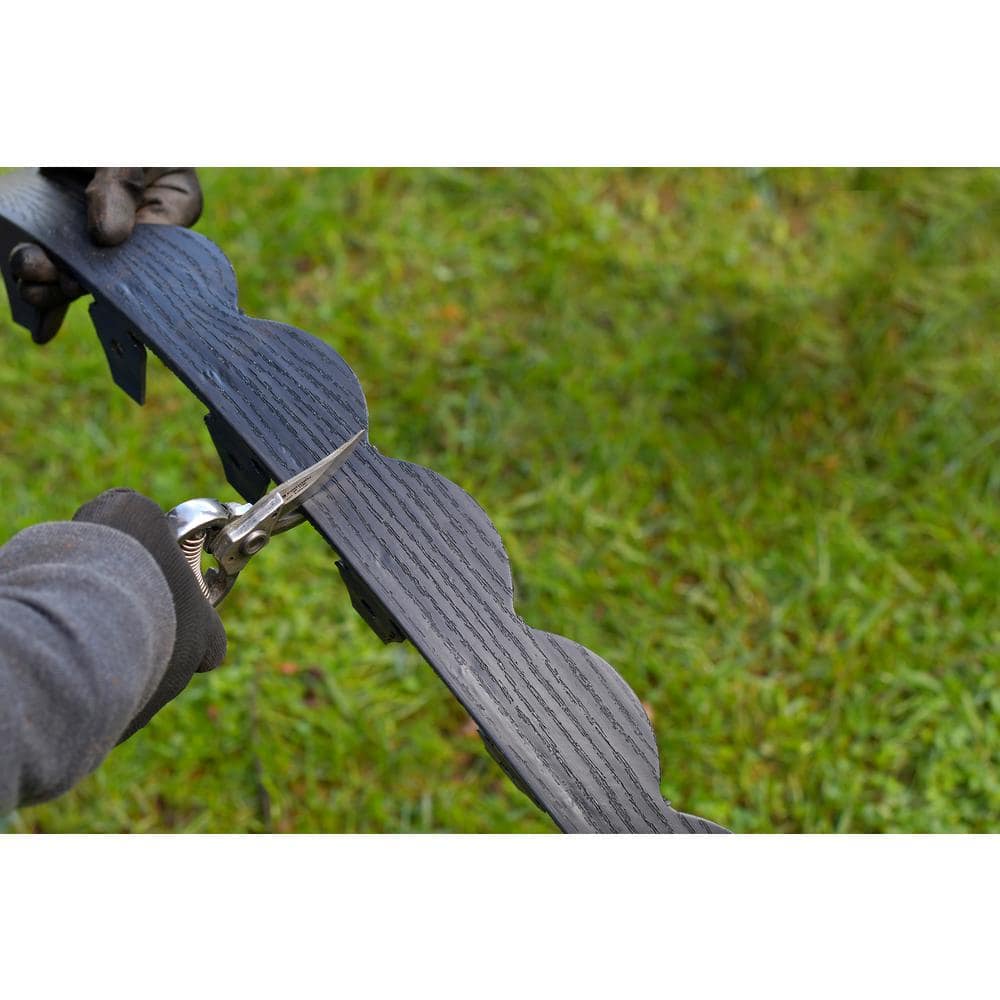 2 in. x 100 ft. Black Polyethylene Scalloped Woodgrain No-Dig Edging Kit - Hercitys