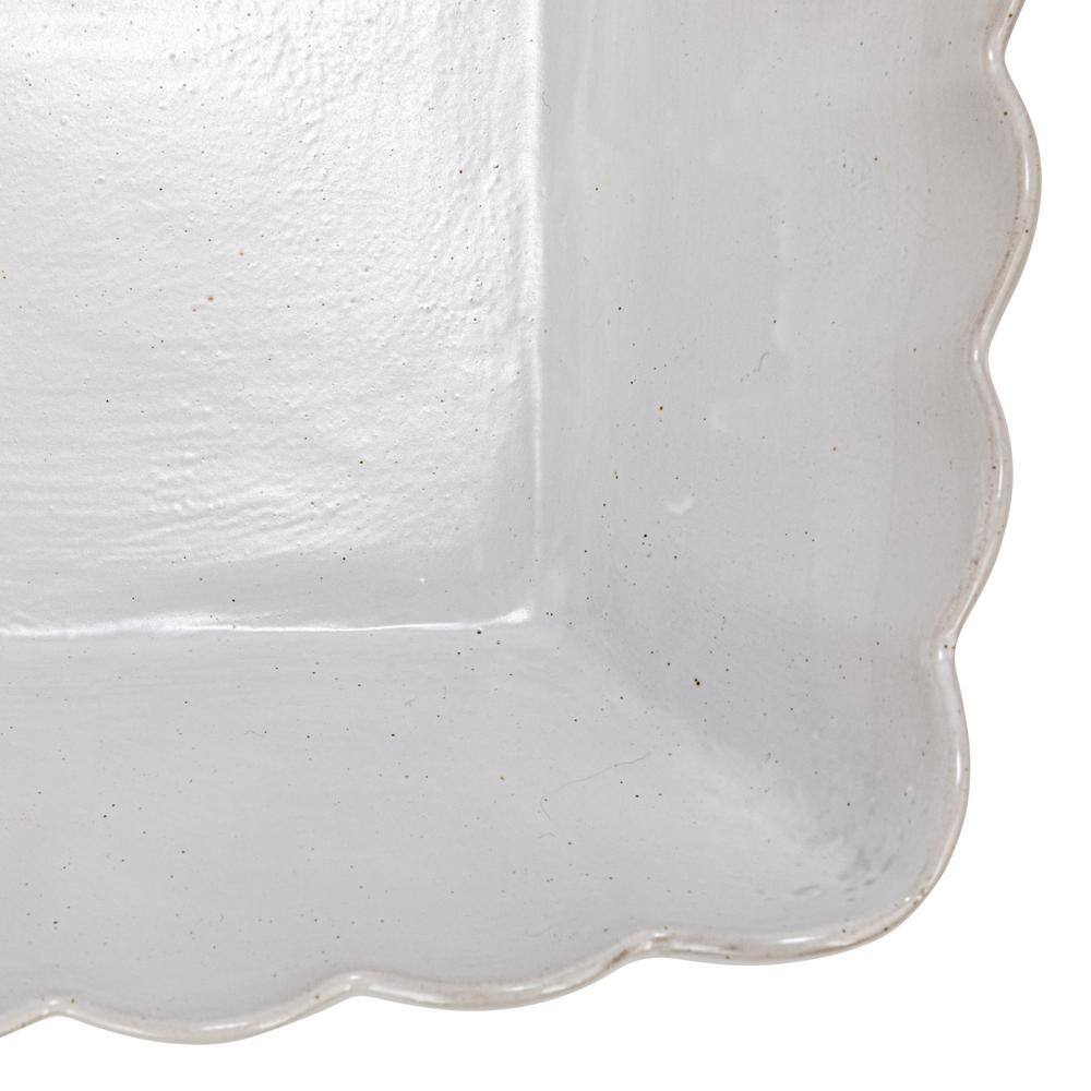 10.37 in. 65 fl.oz Matte White Square Stoneware Serving Bowls with Scalloped Edge (Set of 4) - Hercitys