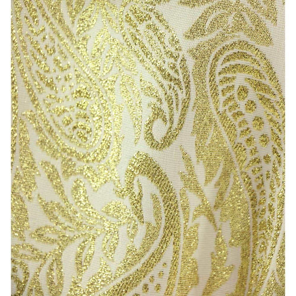 3 ft. Music and Motion Santa with Prelit Christmas Tree, Standing Decor, Christmas Animatronic - Hercitys