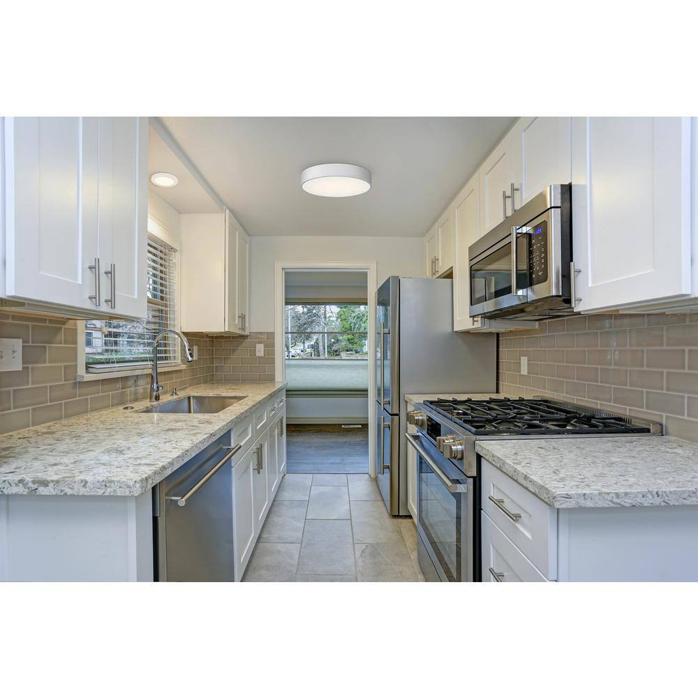 17.75 in. LED Flush Mount - Hercitys