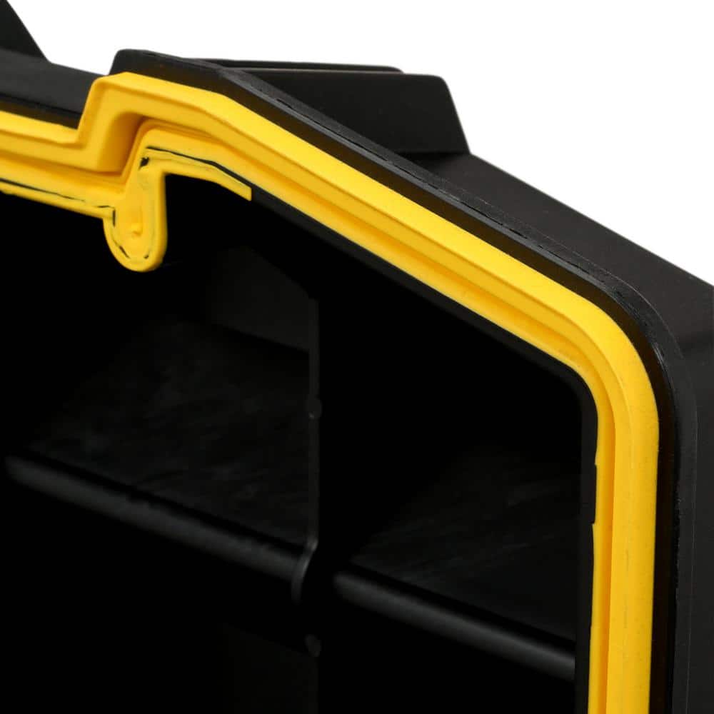 28 in. 9.2 Gallon Mobile Tool Box - Hercitys