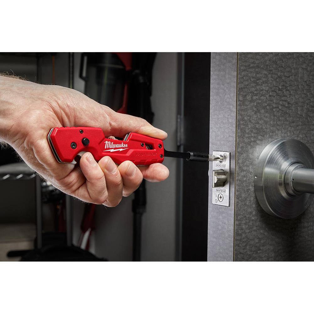 15 in. Ultimate Jobsite Backpack with 5-in-1 Folding Knife - Hercitys