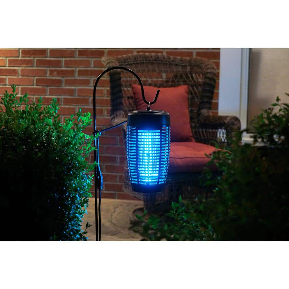 20-Watt Bug Zapper Kills Bugs on Contact with Blue Light Technology - Hercitys