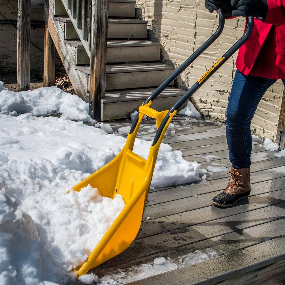 39.47 in. Aluminum Handle Plastic Snow Shovel - Hercitys