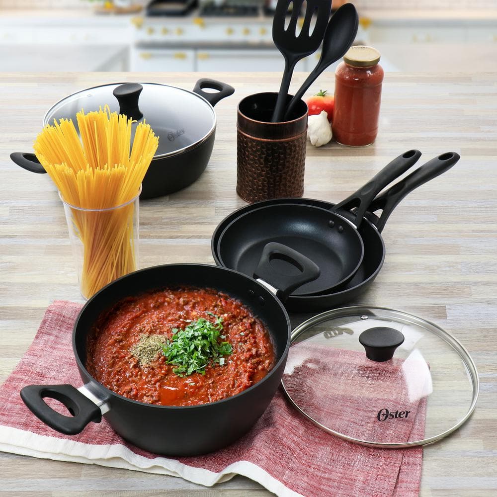 10-Piece Aluminum Cookware Set in Black - Hercitys