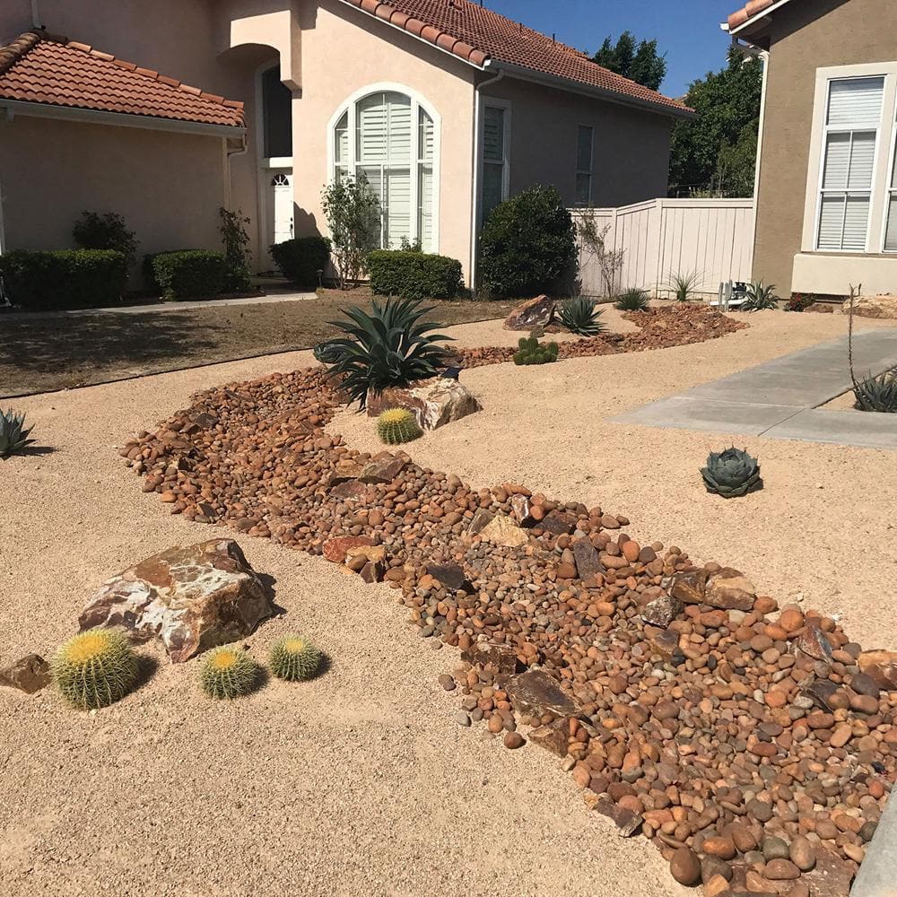 0.25 cu. ft. Sandtone Palm Springs Gold Landscape Decomposed Granite 20 lbs. Fines Ground Cover, Gardening and Pathways - Hercitys