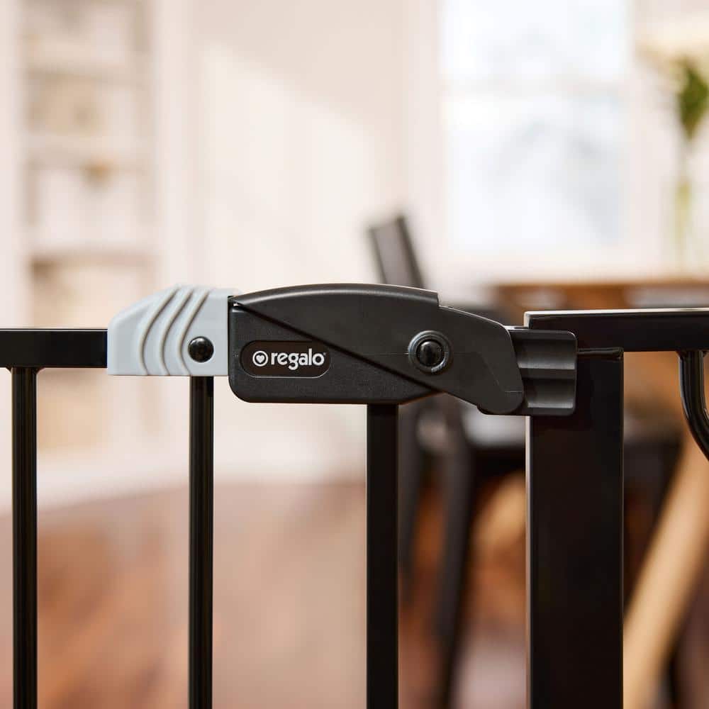 30 in. Tall Black Easy Step Extra Wide Metal Walk-Through Gate, Comes with a 4 ” and 12″ Extension - Hercitys