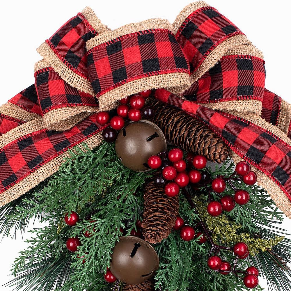 18 in. Unlit Artificial Homespun Wreath Buffalo Check with Pinecones - Hercitys