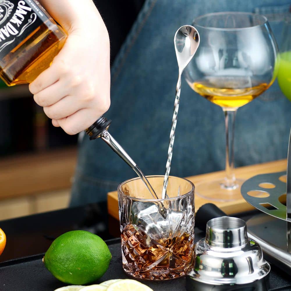 10-Piece Silver Stainless Steel Cocktail Shaker Set Cocktail Shaker 850ml with Pourer Stopper Muddler Mixing Spoon etc. - Hercitys