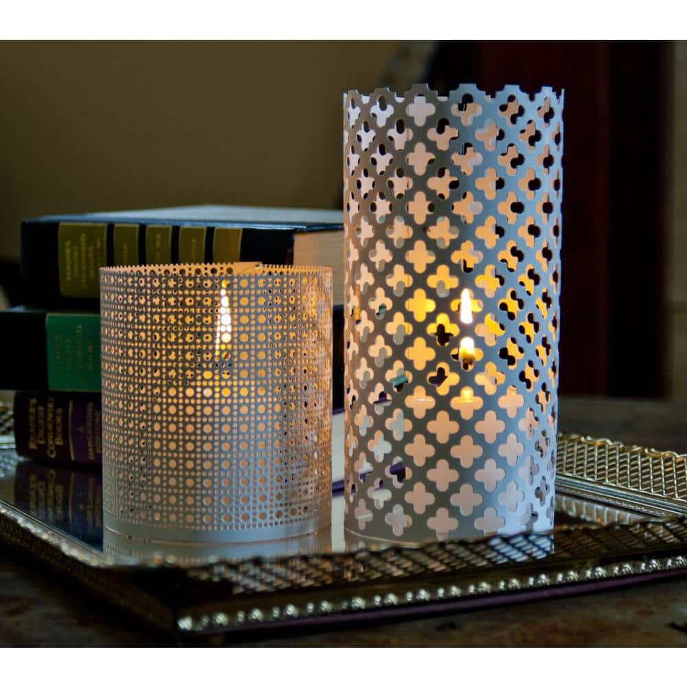 36 in. x 36 in. Cloverleaf Aluminum Sheet in Brass - Hercitys