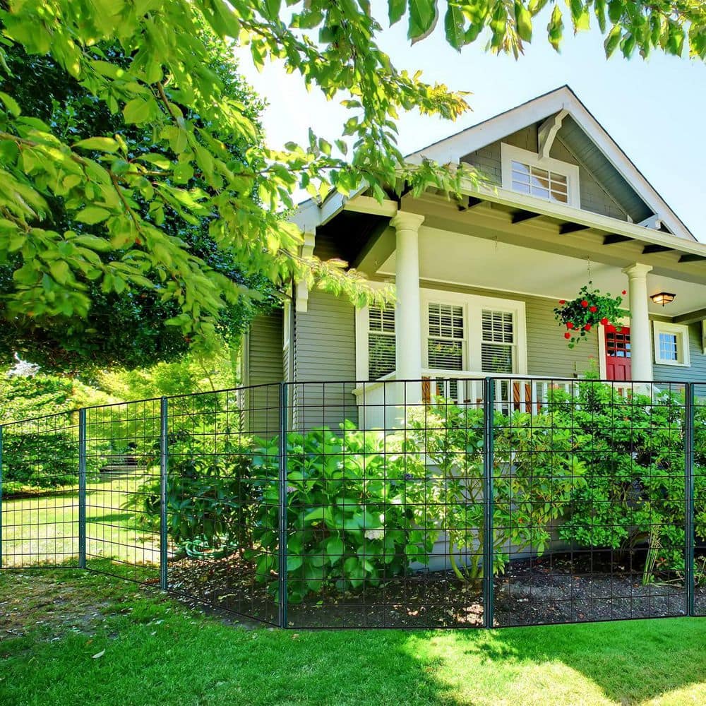 4 ft. Fence Post Sturdy Duty Metal-Wire Fencing Steel Post for Outdoor in Green (10-Packs) - Hercitys