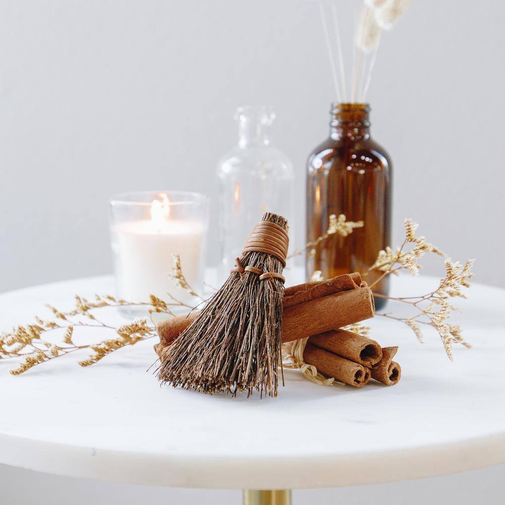 3 in. Classic Cinnamon Scented Broom (6-Pack) - Hercitys