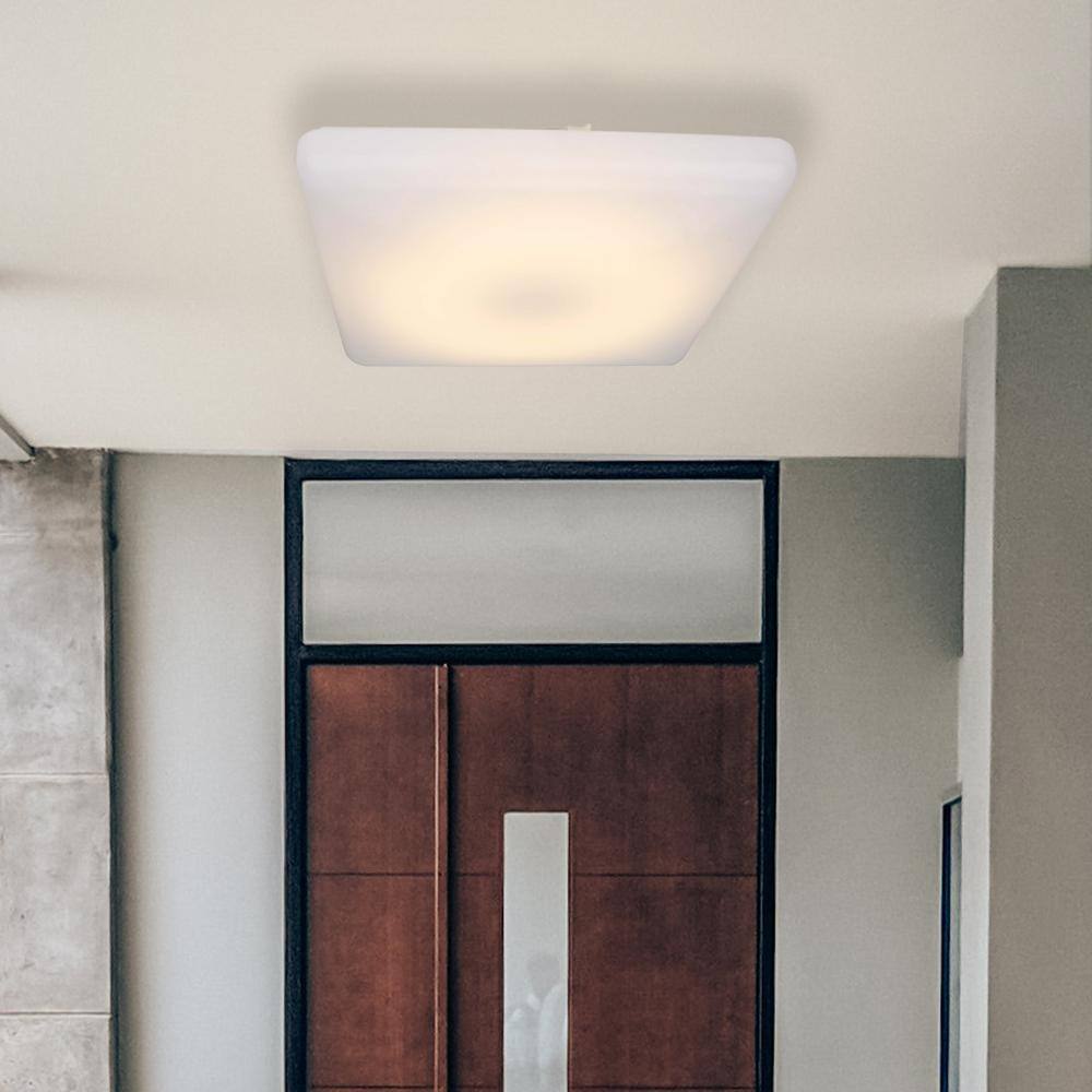 1-Light Integrated LED Flush Mount Ceiling Light in White - Hercitys