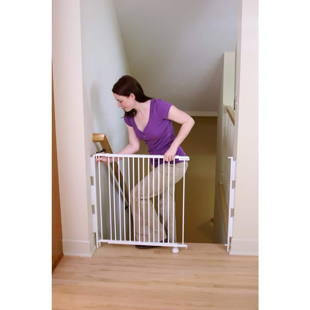 35″ Extra-Tall Top Of Stairs Metal Safety Gate - Hercitys
